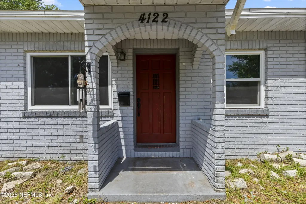 4122 Rendale Drive N Jacksonville FL 32210