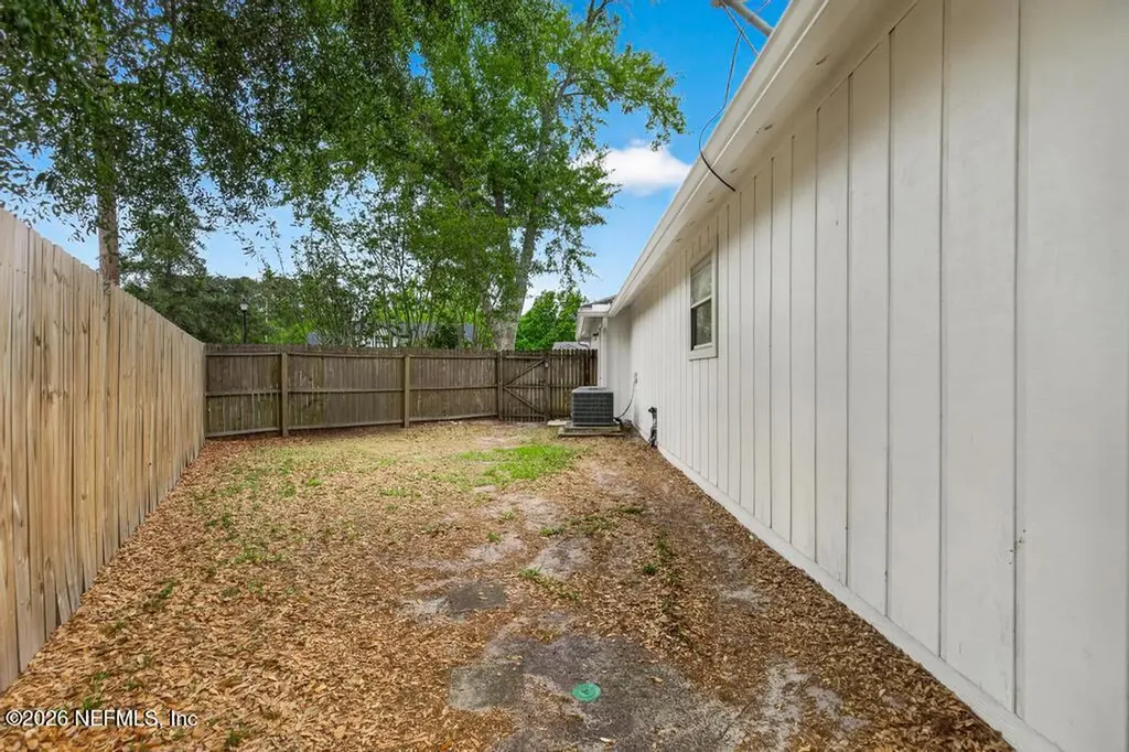 8831 Bandera Circle S Jacksonville FL 32244