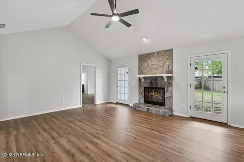 8831 Bandera Circle S Jacksonville FL 32244