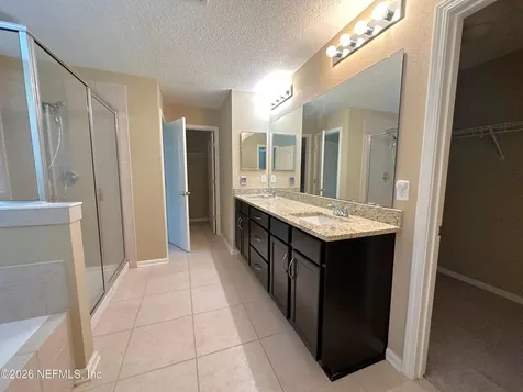 4578 Silverthorn Drive Jacksonville FL 32258