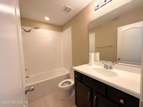 4578 Silverthorn Drive Jacksonville FL 32258