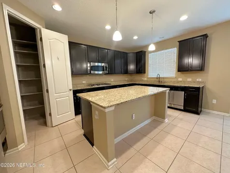 4578 Silverthorn Drive Jacksonville FL 32258