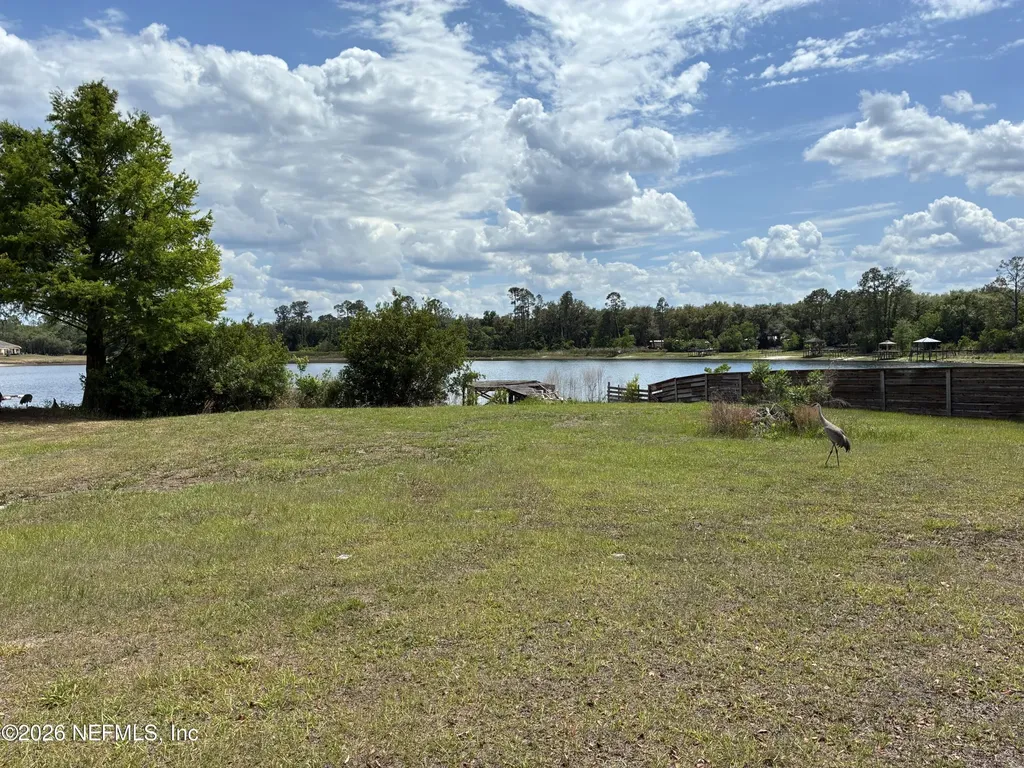 121 Church Lake Drive Interlachen FL 32148