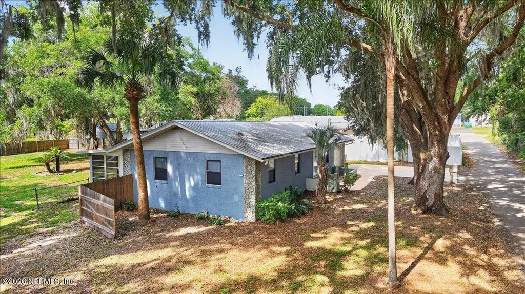 535 S Prospect Street Crescent City FL 32112