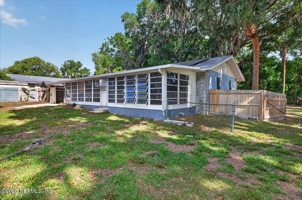 535 S Prospect Street Crescent City FL 32112