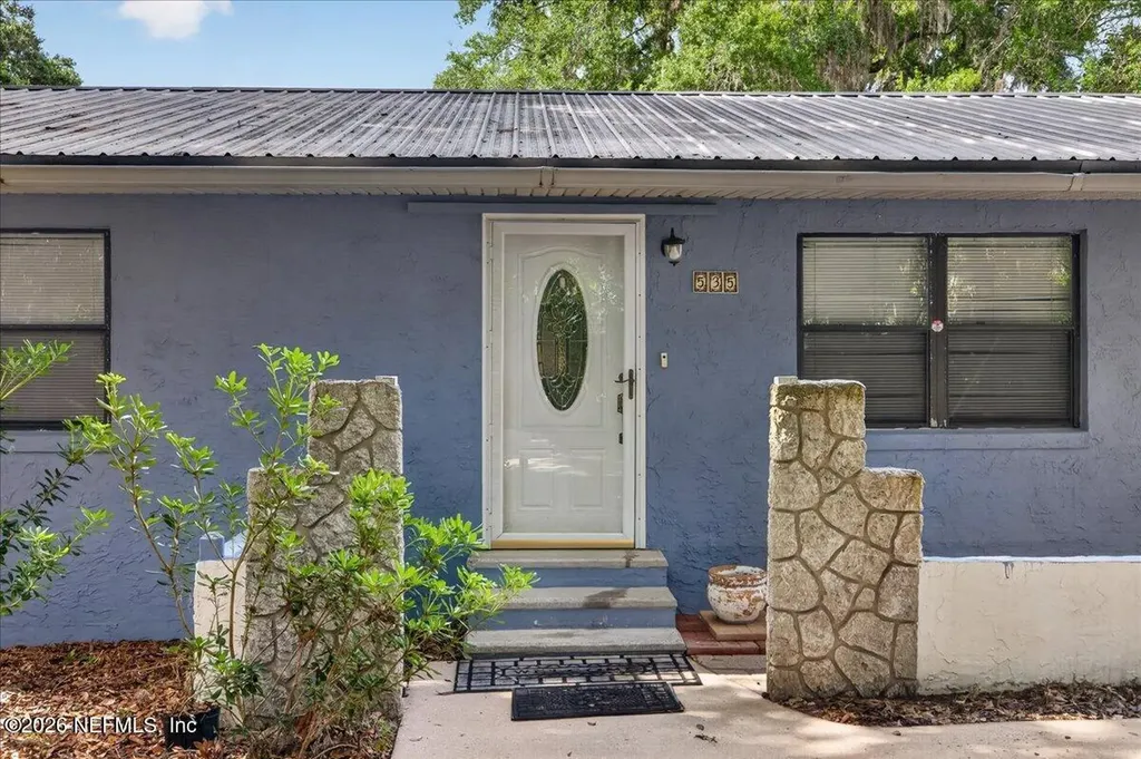 535 S Prospect Street Crescent City FL 32112