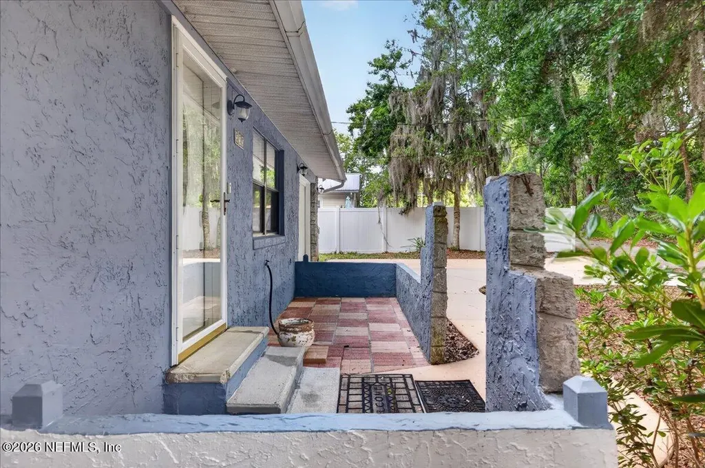 535 S Prospect Street Crescent City FL 32112