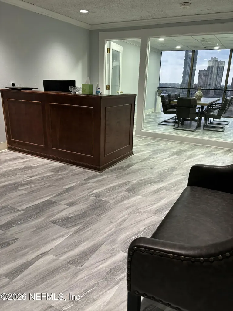233 E Bay Street Jacksonville FL 32202