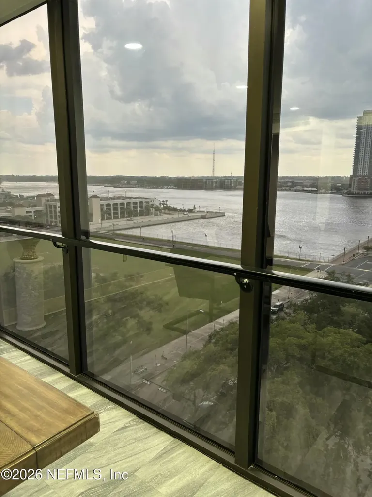 233 E Bay Street Jacksonville FL 32202