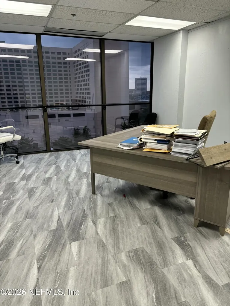233 E Bay Street Jacksonville FL 32202