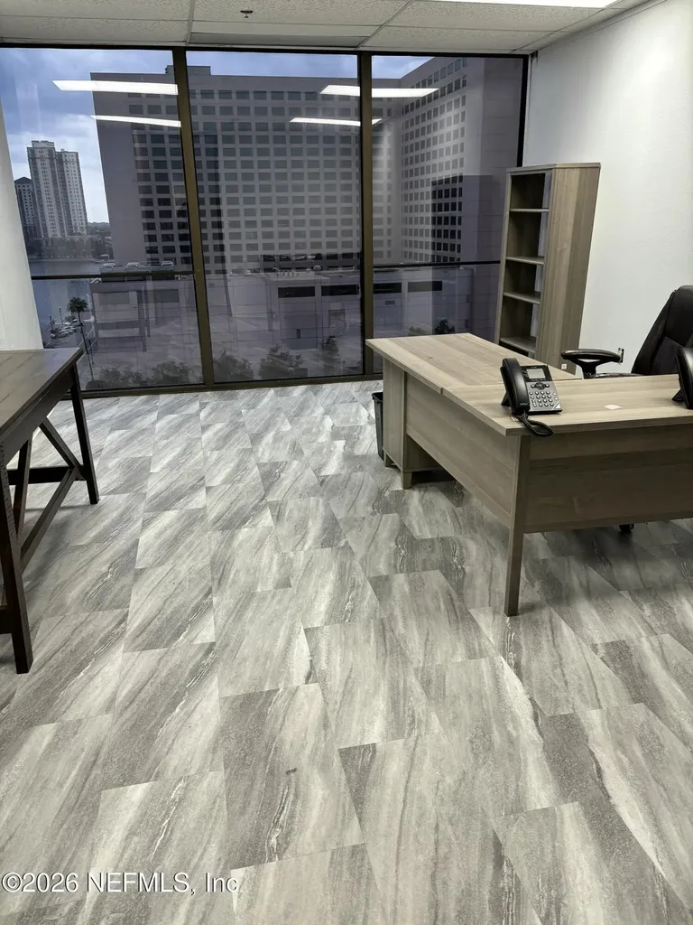233 E Bay Street Jacksonville FL 32202
