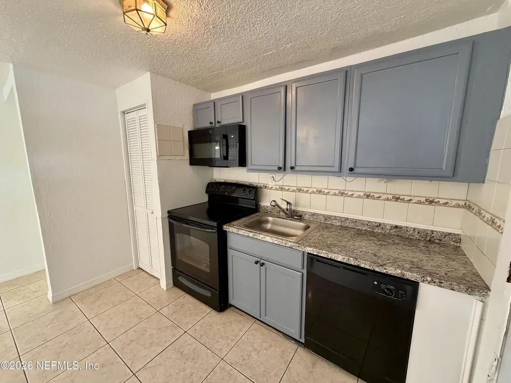 5903 Droad Street Jacksonville FL 32208