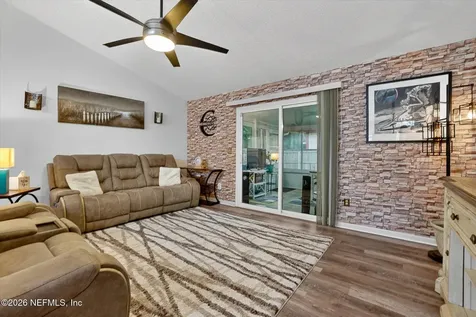 7525 Plantation Club Drive Jacksonville FL 32244