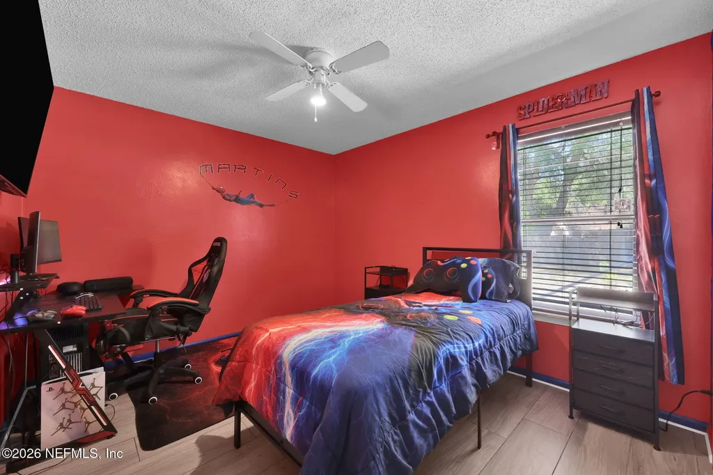 6420 Diamond Leaf Court N Jacksonville FL 32244