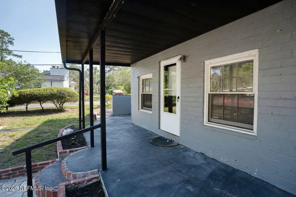 2233 Schumacher Avenue Jacksonville FL 32207
