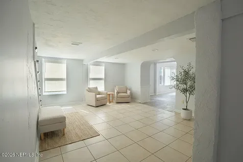 2233 Schumacher Avenue Jacksonville FL 32207