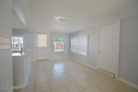 2233 Schumacher Avenue Jacksonville FL 32207
