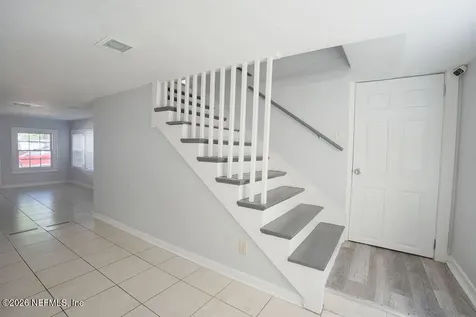 2233 Schumacher Avenue Jacksonville FL 32207