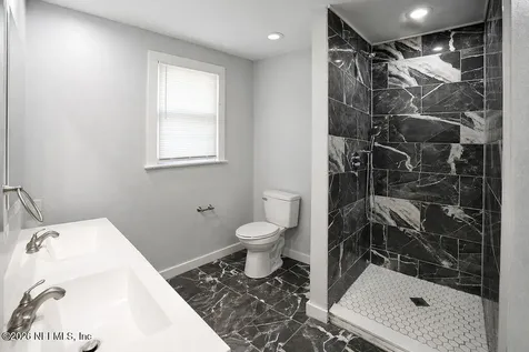 2233 Schumacher Avenue Jacksonville FL 32207