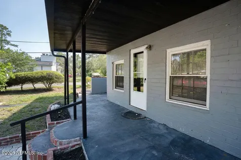 2233 Schumacher Avenue Jacksonville FL 32207