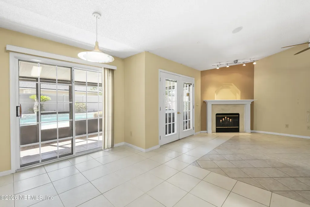1842 Harbor Island Drive Fleming Island FL 32003