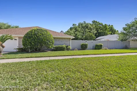 1842 Harbor Island Drive Fleming Island FL 32003