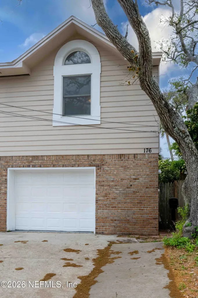176 E East Coast Drive Atlantic Beach FL 32233