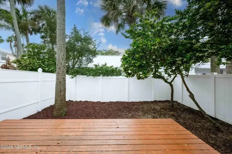 176 E East Coast Drive Atlantic Beach FL 32233