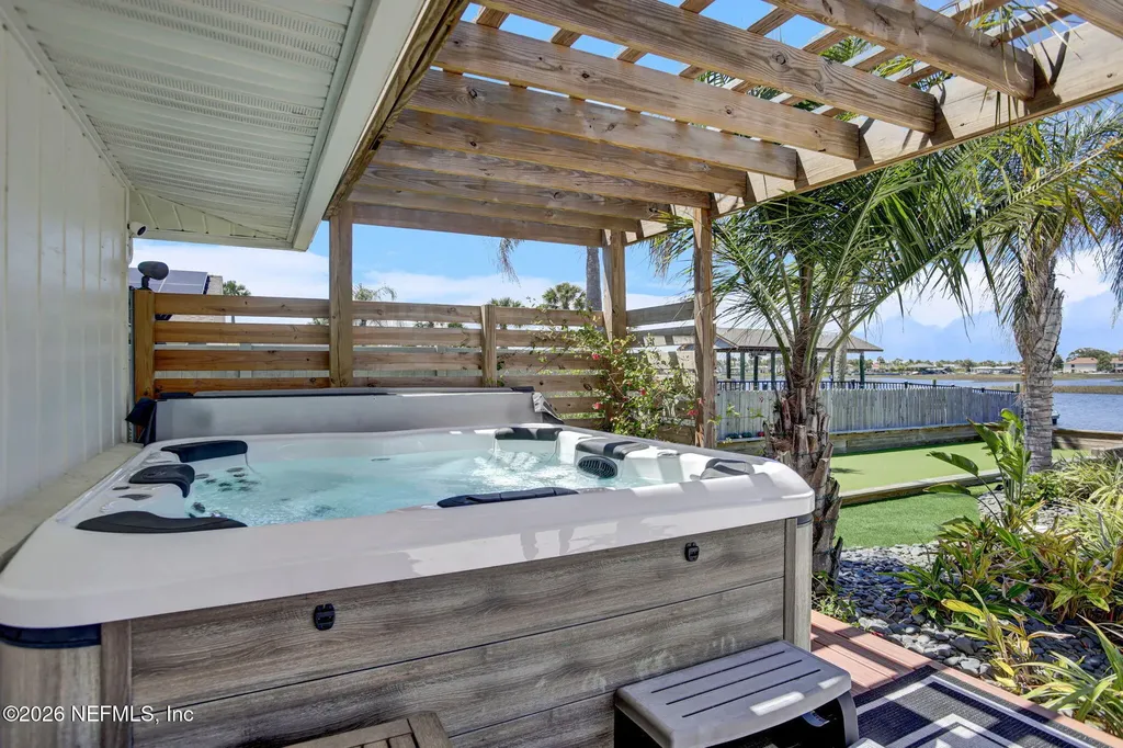 14803 Plumosa Drive Jacksonville FL 32250
