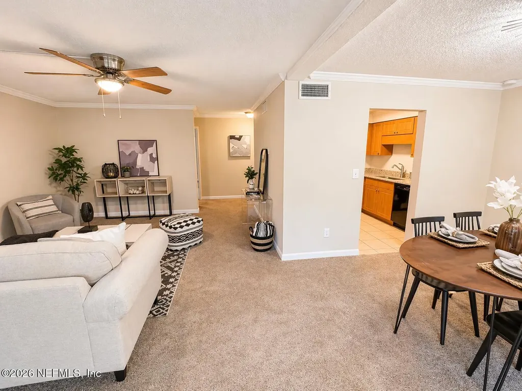 5811 Atlantic Boulevard Jacksonville FL 32207