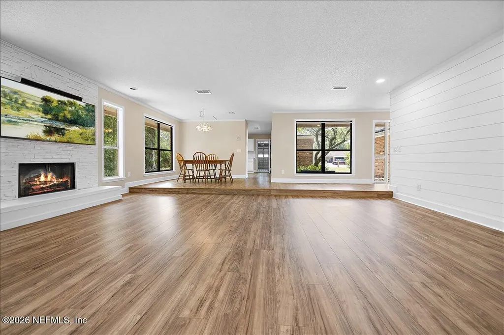 8613 Osprey Lane Jacksonville FL 32217
