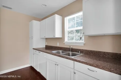 3532 Fleet Street Jacksonville FL 32207