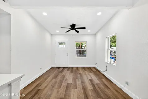 5671 Verbena Road Jacksonville FL 32209
