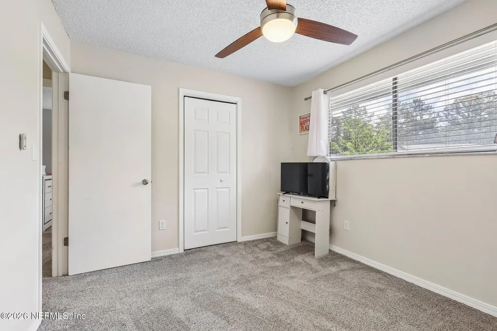 4145 Quiet Creek Loop Middleburg FL 32068