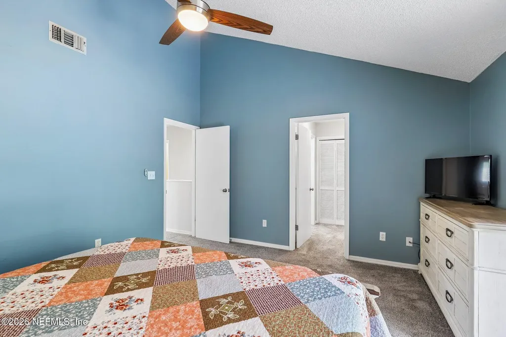 4145 Quiet Creek Loop Middleburg FL 32068