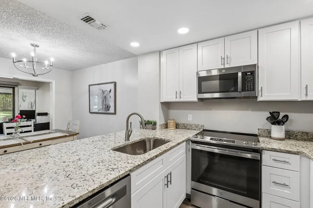 4145 Quiet Creek Loop Middleburg FL 32068