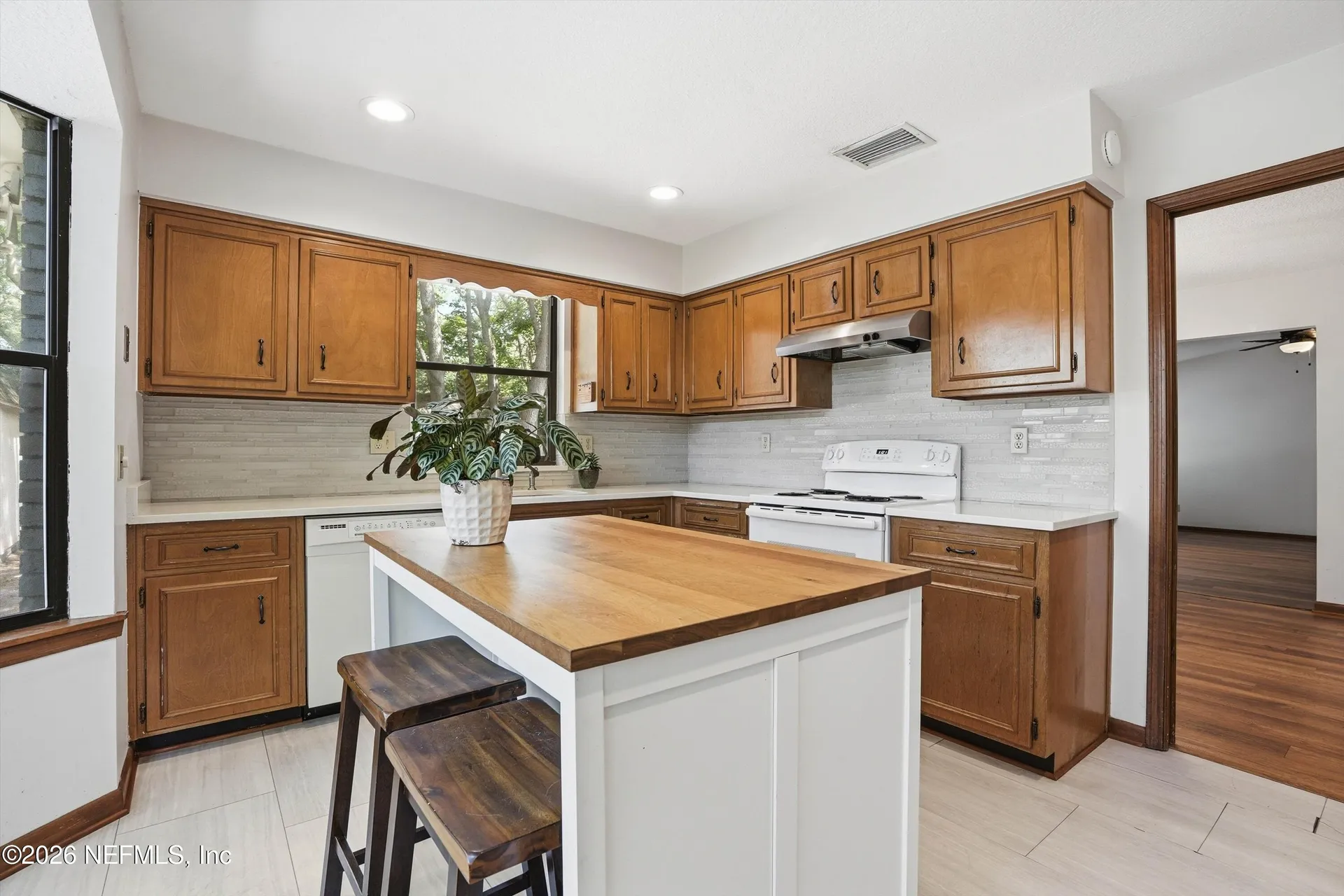 1528 Leeward Lane Neptune Beach FL 32266