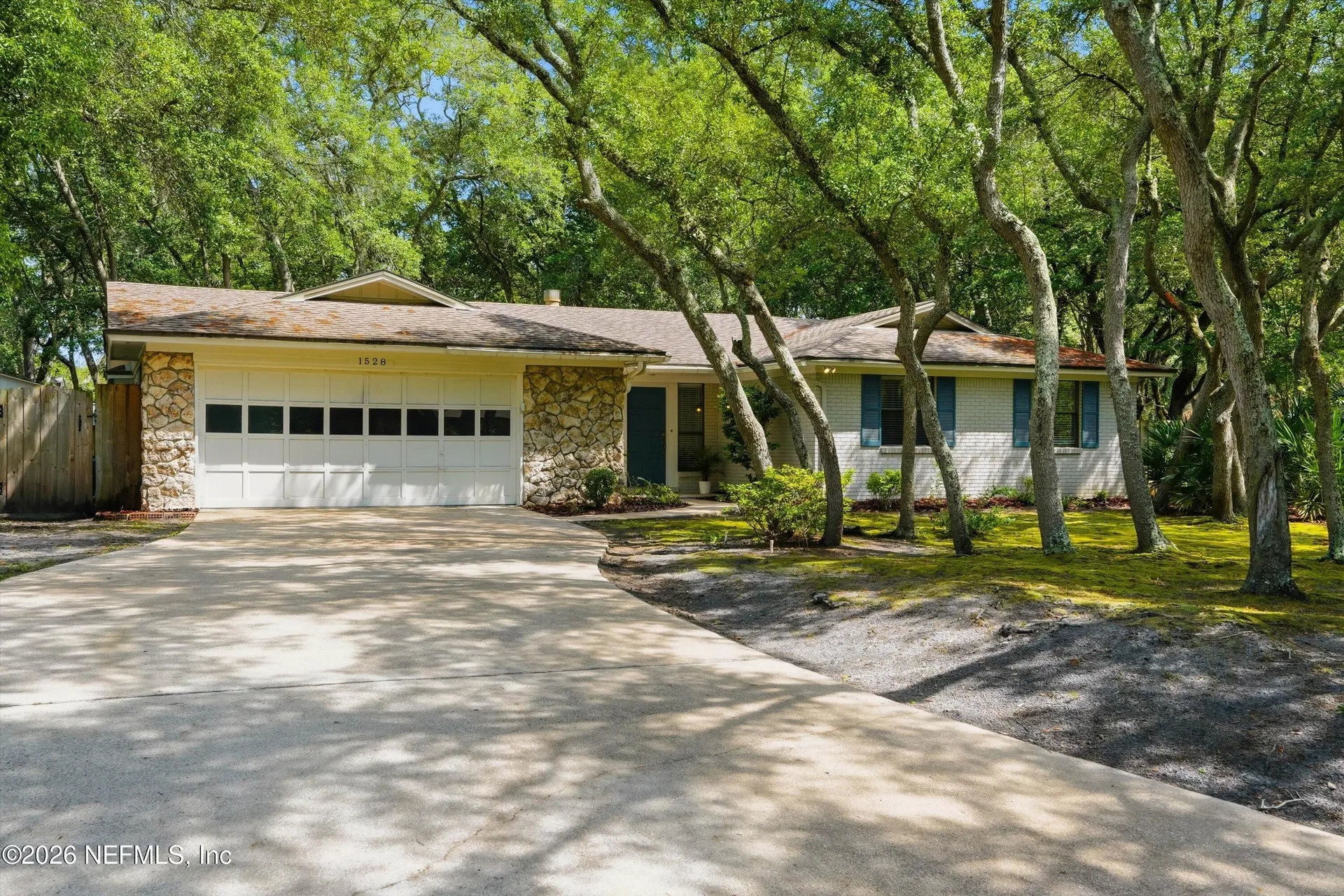 1528 Leeward Lane Neptune Beach FL 32266