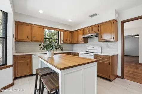 1528 Leeward Lane Neptune Beach FL 32266