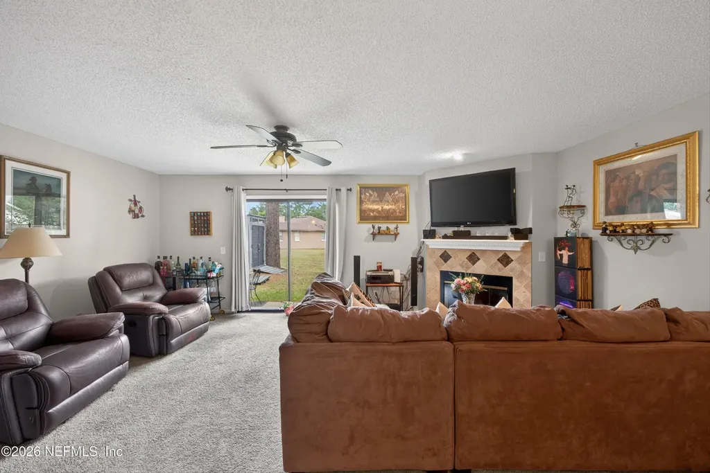 8849 Victoria Landing Drive W Jacksonville FL 32208