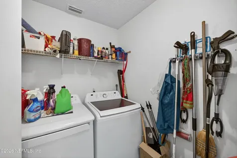 8849 Victoria Landing Drive W Jacksonville FL 32208