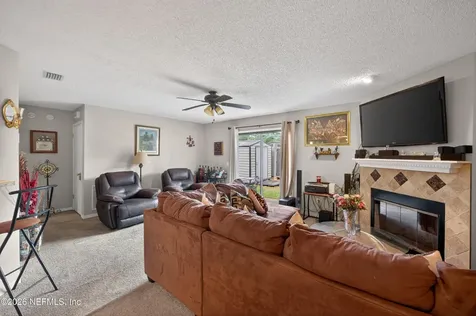 8849 Victoria Landing Drive W Jacksonville FL 32208
