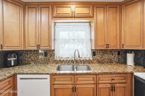 2611 Water Bluff Drive Jacksonville FL 32218