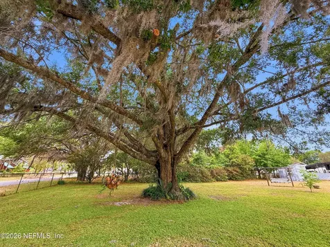 2611 Water Bluff Drive Jacksonville FL 32218