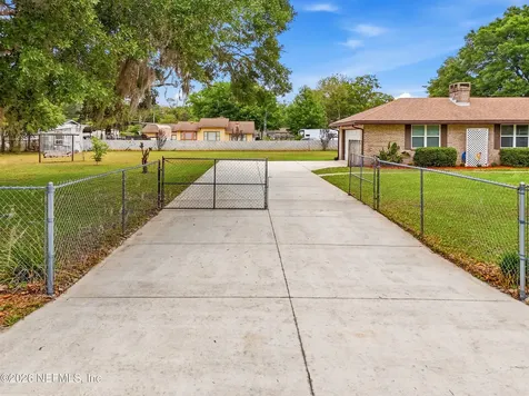 2611 Water Bluff Drive Jacksonville FL 32218
