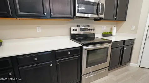10815 Ventnor Avenue Jacksonville FL 32218