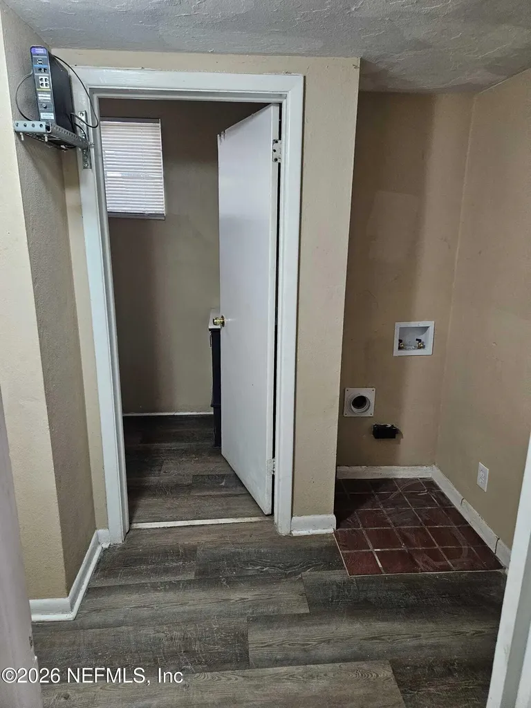 5718 Merrill Road Jacksonville FL 32277