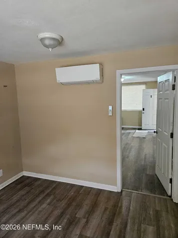 5718 Merrill Road Jacksonville FL 32277