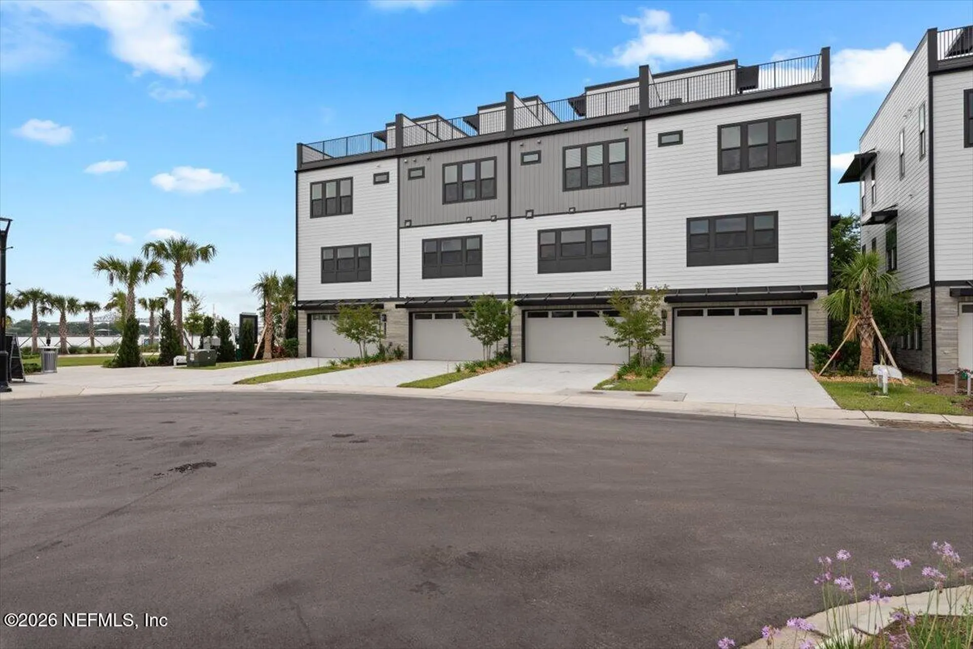 2056 Prudential Drive Jacksonville FL 32207