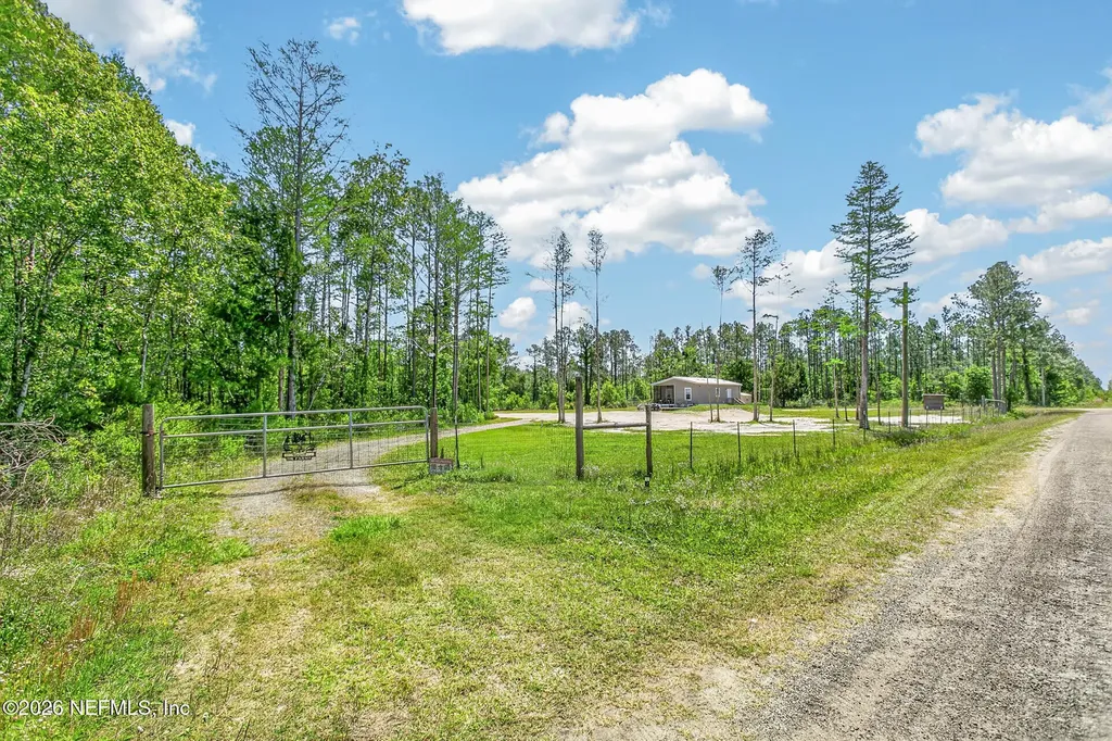10750 Crotty Avenue Hastings FL 32145